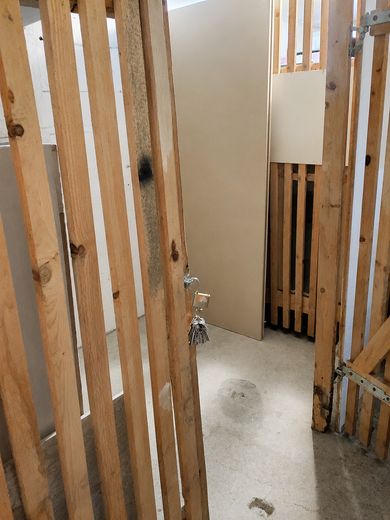 Appartamento con 1 camera, loggia e garage – senza provvigione – Kellerabteil