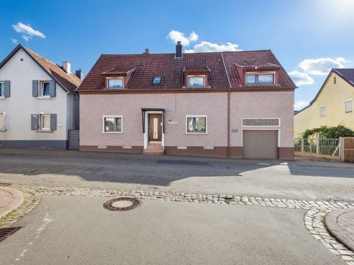 160 m² Familienglück in Sand – Gepflegtes Einfamilienhaus mit Wintergarten /Garten nahe Ohmbachsee – Foto 1