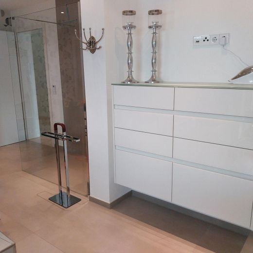 Großzügiges Einfamilienhaus im exklusiven Villenstil (privater Anbieter) – Foto 23