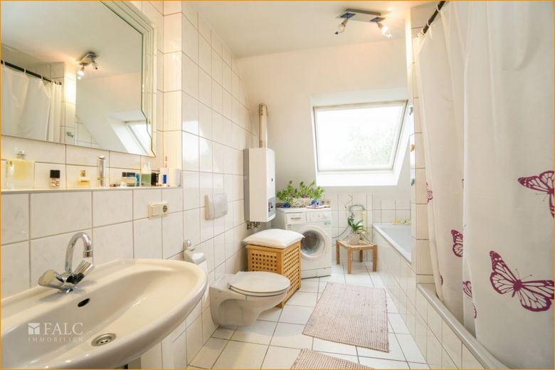 Dachgeschoss Badezimmer