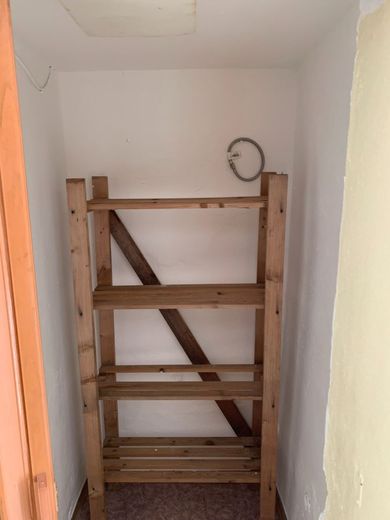 modernisierte helle Mietwohnung - 3,0 Zi. Küche inkl. EBK/Bad (TLB) - 52m² – 240422_ETW_EG_LS4_rechts_SLN_Bilder_010_Abstellraum