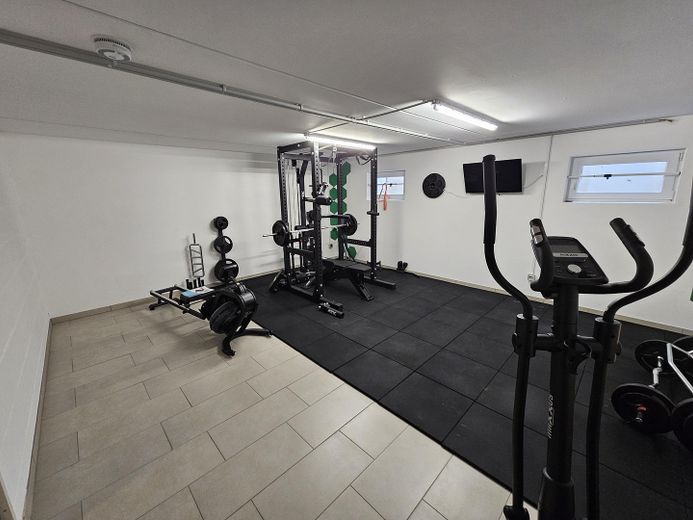 Keller Fitnessraum