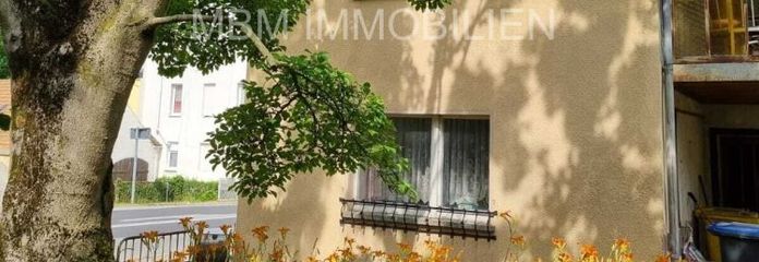 Требующий ремонта частный дом с потенциалом в городе Лессинга Каменц