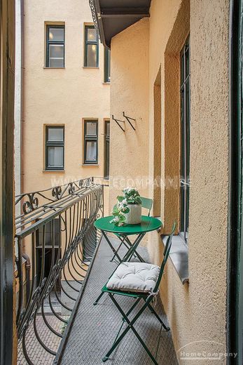 Sehr schöne helle, modern eingerichtete 3-Zimmer-Altbauwohnung nähe Glockenbach – 84bd09eaf7097a8dc41f033bd6b79dff3b7c9aa8.jpg