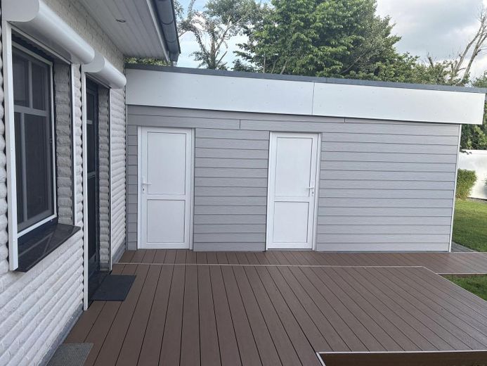Güzel Fahrdorf’ta doğrudan Schlei manzaralı, huzur veren Friesenhaus (komisyonsuz) – Nebengebäude und Carportzugang