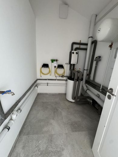 Technik-Hauswirtschaftsraum EG