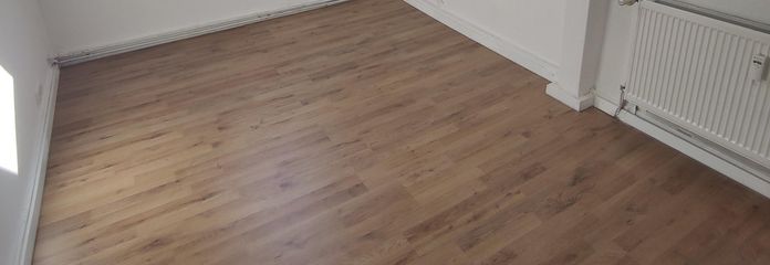 Piso compartido para 4 cerca del centro y la TU – 4 habitaciones de 10-21 m² desde 400 € incl. electricidad/internet|Se aceptan personas internacionales – Zimmer 1