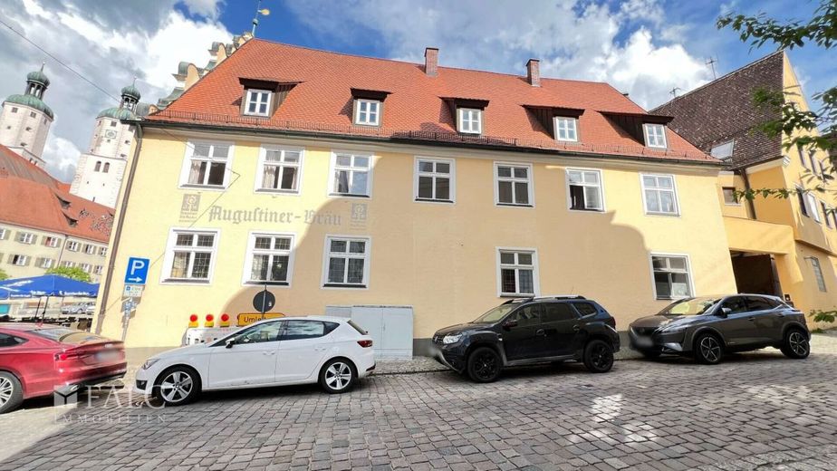 Das Haus seitlich