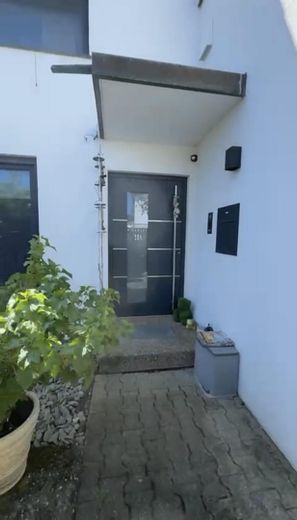 Hochwertiges Einfamilienhaus mit exklusivem Wohnkomfort und zukunftssicherer Energieeffizienz – Foto 6