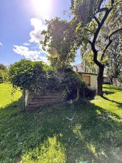 Gut gelegenes Baugrundstück in Travemünde (mit Altbestand) – Garten