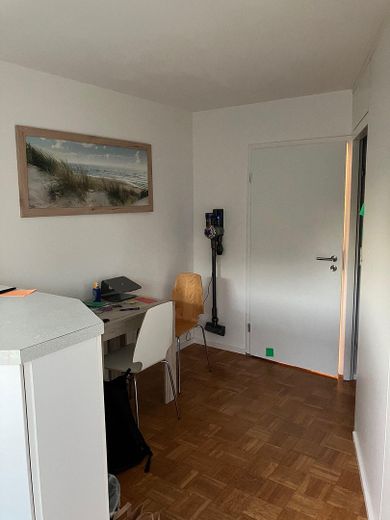 All inkl. WG Zimmer, neue Möbel, Whg renoviert, NK, Wlan, Strom inkl. – Essen