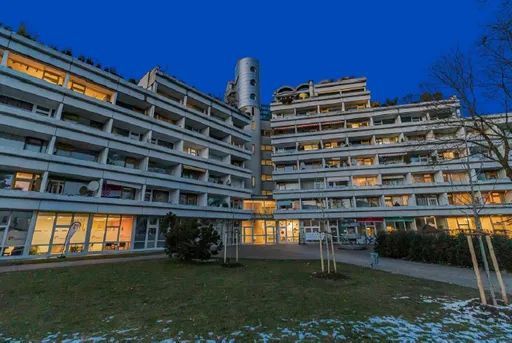 Bright shared-flat room looking for a new resident/ Kreuzhofstraße 6, Munich/ WE41 / room 3 – Außenansicht