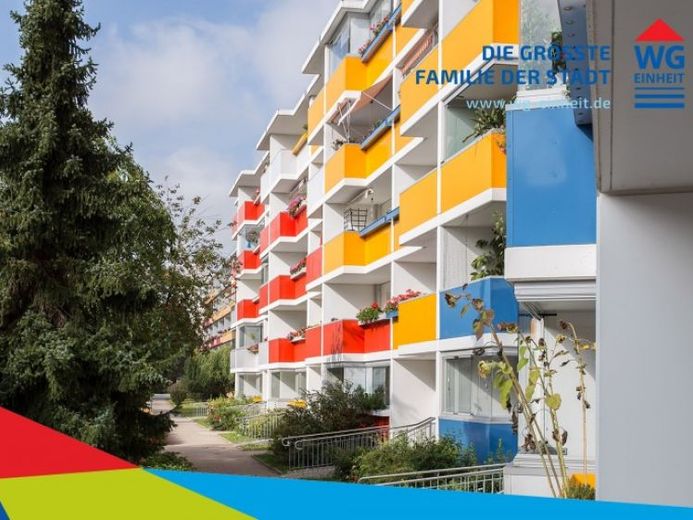 2 camere, grande balcone soleggiato e cucina con luce naturale – Foto 1