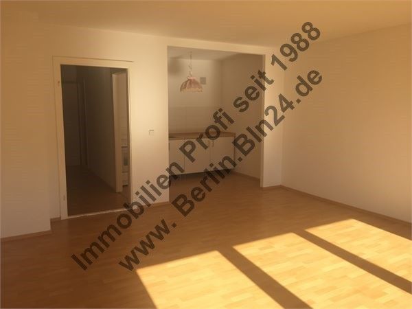 1 Zimmer Südseite - Nähe US Bahn – 10.10.15 135