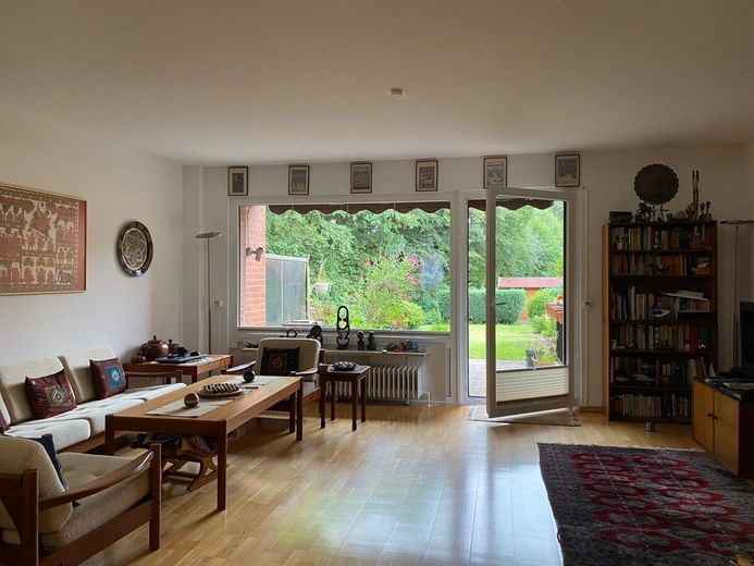 *Ihr neues Zuhause in absolut ruhiger und familienfreundlicher Umgebung !!!* – Wohnzimmer zur Terrasse