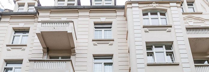 Полностью отремонтированная 3,5-комнатная квартира в престижном квартале поэтов – Hauseingang