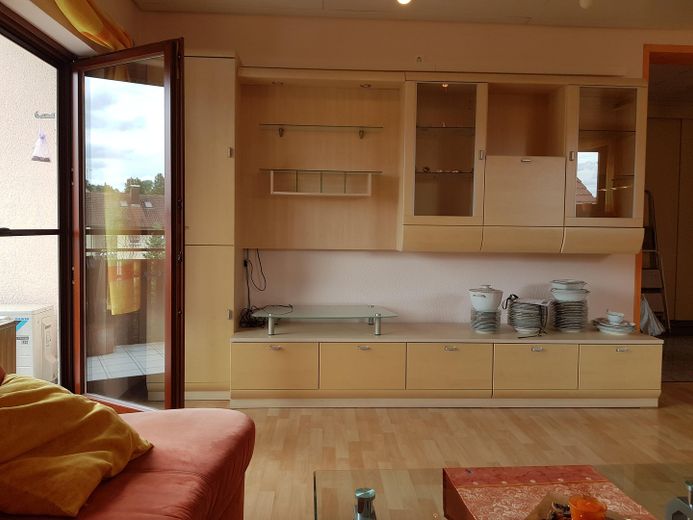 Wohnzimmer+links Balkon