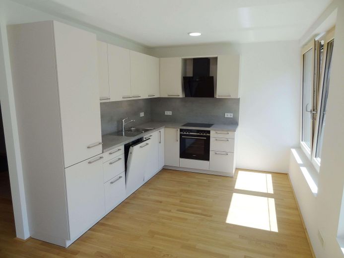 Nieuwbouw, eerste bewoning: hoogwaardige 2-kamerwoning op toplocatie in de Klosterhof in Ulm-Söflingen – Küche