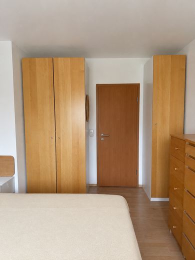 Affascinante, spaziosa casa unifamiliare in posizione centrale a 65779 Kelkheim Münster – 1.OG Zimmer 1.2