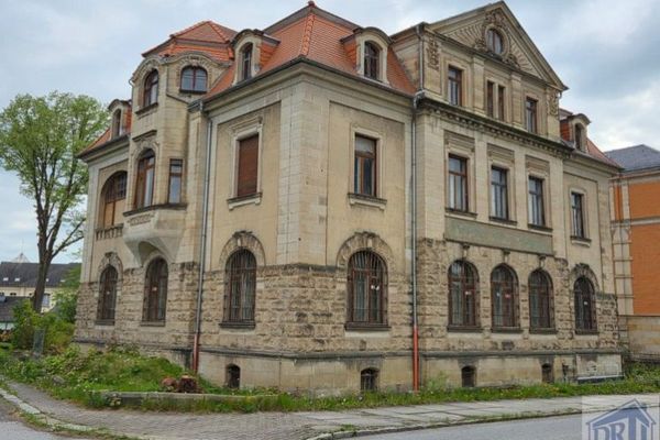 Villa unica di un produttore dell’epoca dello storicismo