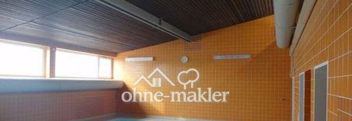 Appartement met zwemhal, sauna, S-Bahn, bus, particulier, via biedingsprocedure