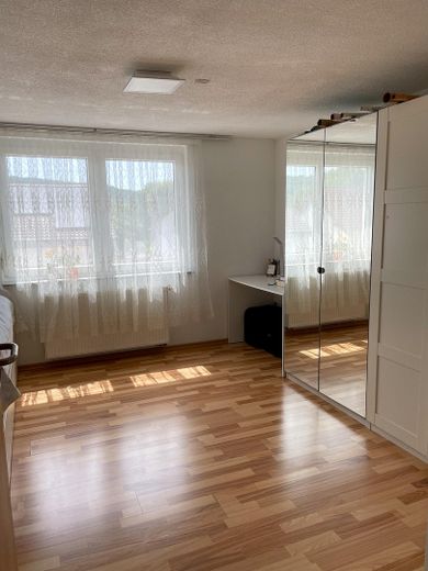 Licht 3-kamerappartement op de bovenste verdieping in Untergruppenbach – Foto 4