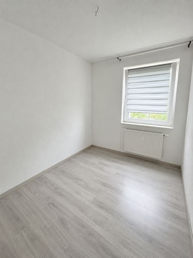 geräumige 3 Zimmer Wohnung mit Balkon und TG – Arbeitszimmer