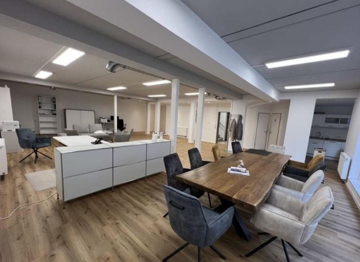 135 m² moderne Büro-/Praxisfläche | 4 Stellplätze inklusive | Sofort bezugsfrei | Sankt Augustin – Foto 1