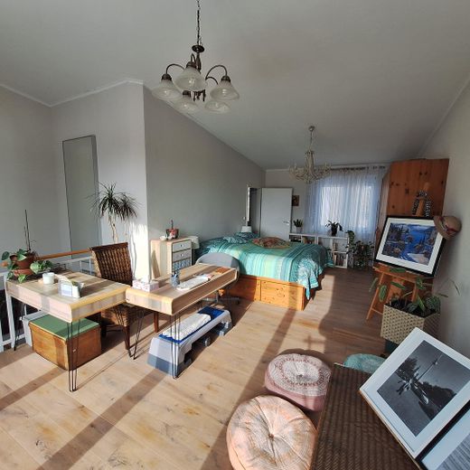 Exklusives Stadthaus am Seerosenpark in Bremen Oberneuland - provisonsfrei! – Atelier - Nordblick