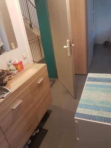 Stadtnahe 2 Zimmerwohnung in ruhiger Lage – Gang
