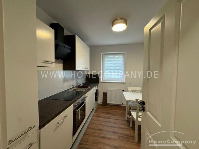 Bellissimo appartamento di 2 locali, luminoso, al 2° piano, arredato e completamente accessoriato. Posizione centrale nel rinomato quartiere Magniviertel. – c60e78384a43013b4800413fcacf3a45d10df591.jpg