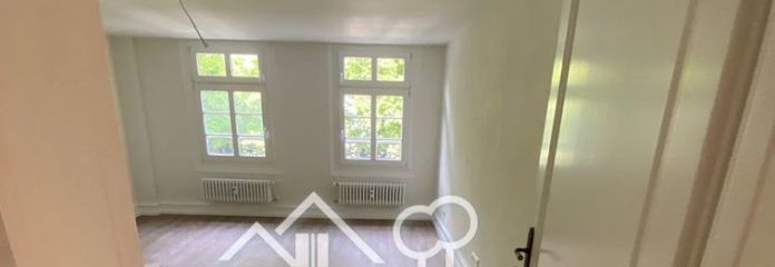 Modernisierte 4 Zimmer/Kü/Bad/Gäste WC in zentraler Kurparklage