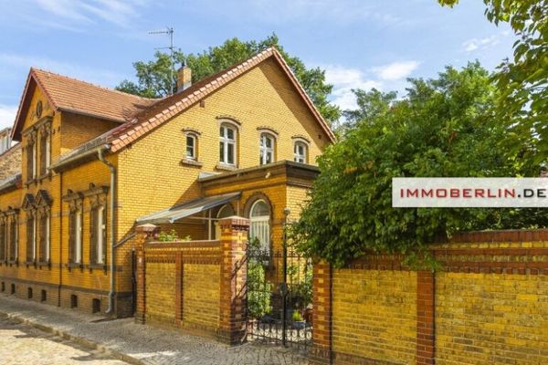 IMMOBERLIN.DE - Exzellente Stadtvilla mit großem Sonnengarten in naturschöner Lage an der Nuthe