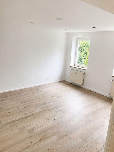 Helle und moderne 2-Zimmer-Wohnung mit Balkon in Außernzell – Foto 7