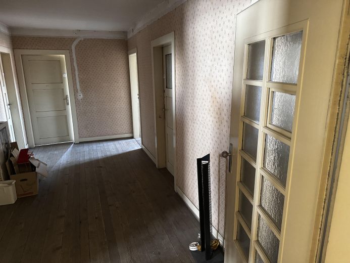 Dachgeschoss-Rohling (ca. 79 m²) zum Selbstausbau in der Südweststadt / + Ausbauoption im Dachspitz – Flur