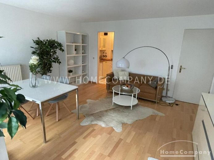 Apartamento de 5 habitaciones amueblado con cariño en Múnich Neuhausen. – 5be018a7b53bf07f5f93b7654f47f87aac06ad48.jpg
