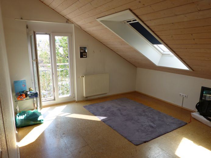 Abitare a misura di famiglia con vista sul castello – Zimmer 1, 2. OG