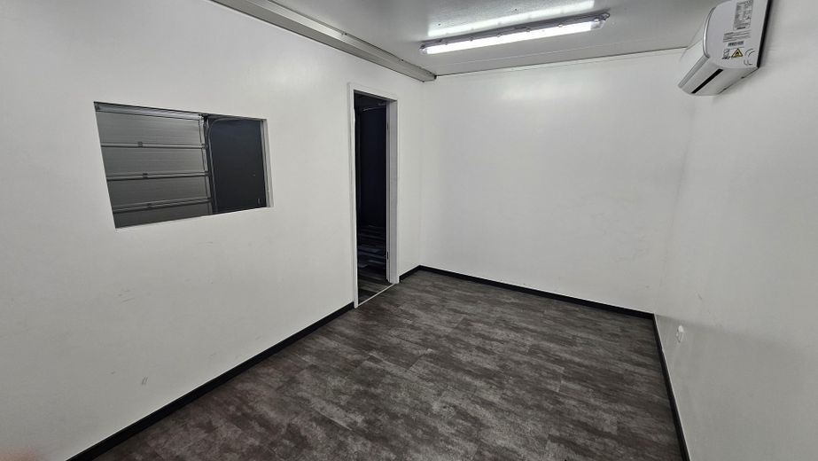 AUTOHANDEL-AUTOPLATZ- AUTOVERMIETUNG-VERKAUFSPLATZ-FREIFLÄCHE – Foto 15