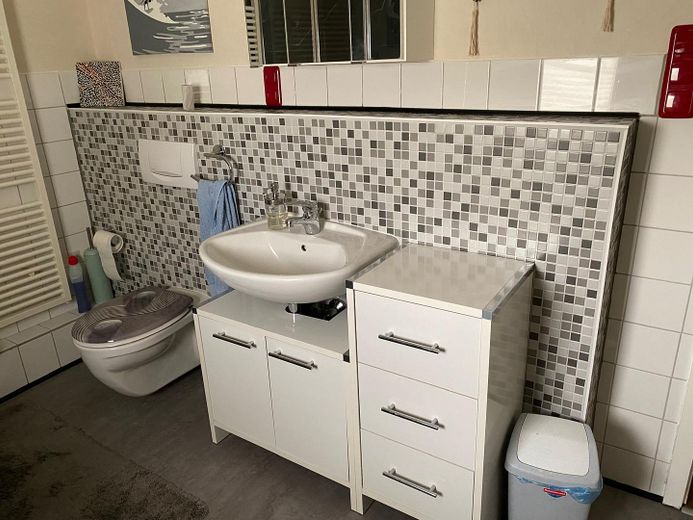 Badezimmer 1.OG
