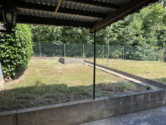 Außenansicht (Gartenseite)