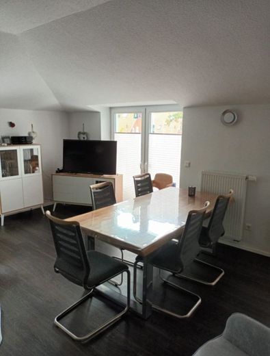 Moderne 3-Zimmer-Wohnung in Friedrichsfehn von privat – Offener Wohnbereich