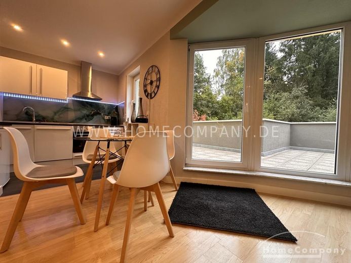 Attico esclusivo con terrazza sul tetto a Dudweiler – 29f392504ff4305c72a82542e648b78336f5c9bd.jpg