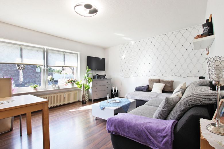 Attraktive 3-Zimmer Wohnung mit eigenem Garten – Foto 2