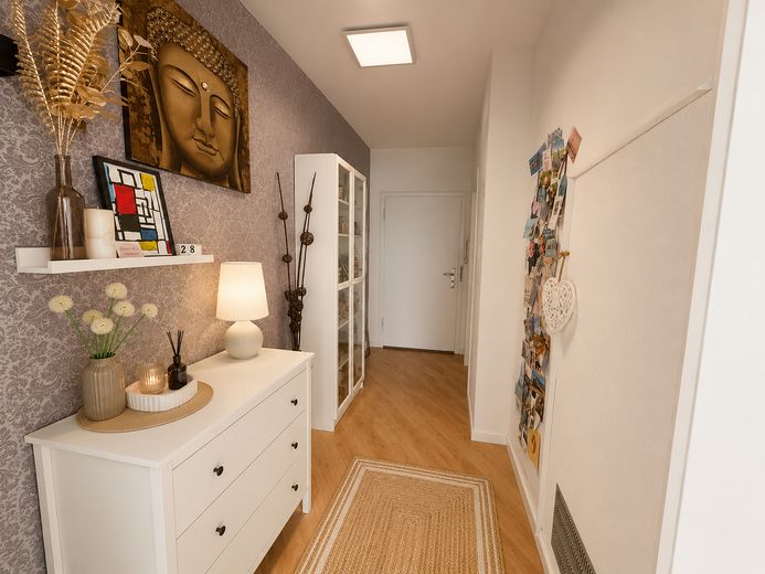 Helle 3,5-Zimmer-Wohnung im 2. OG in Castrop-Rauxel – Flur