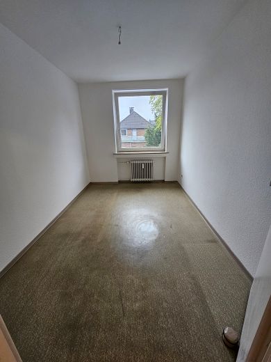 Großzügige ca. 100 m² Wohnung mit Parkett, Tageslichtbad und hellen Räumen – Foto 10