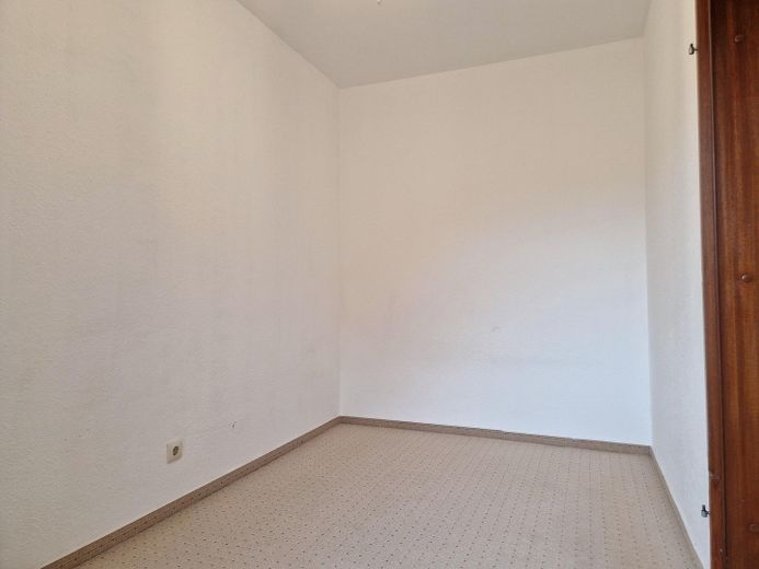 Provisionsfrei & bezugsfrei: 1,5-Zimmer-Wohnung mit Balkon – Halbes Zimmer