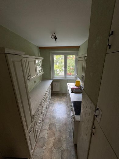 2,5-Zi.-ETW mit Süd-Balkon in ruhiger, grüner Lage – Magdeburg-Stadtfeld Ost – Küche