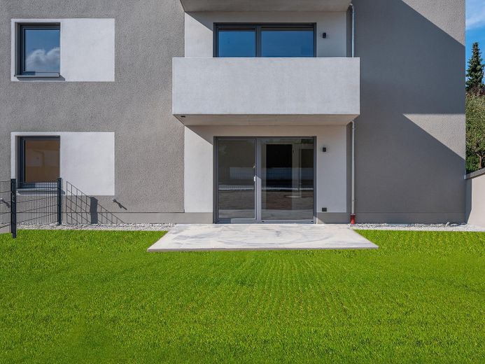 2-Zimmer Erdgeschosswohnung in Parsdorf - Erstbezug – Terrasse und Garten