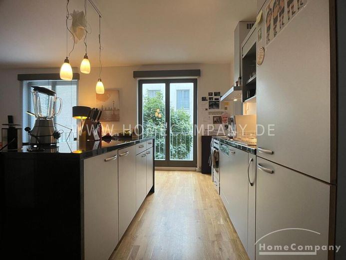 ***Bornheim (8071382) Bornheim’in kalbinde mobilyalı, geniş 2 odalı daire – 5fc2d2dd0f293c2291457da1f5847641c984e8bc.jpg