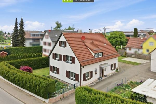 360° I Familienfreundliches Wohnhaus in Bergatreute
Mit viel Platz, Potenzial und solider Massivbauweise